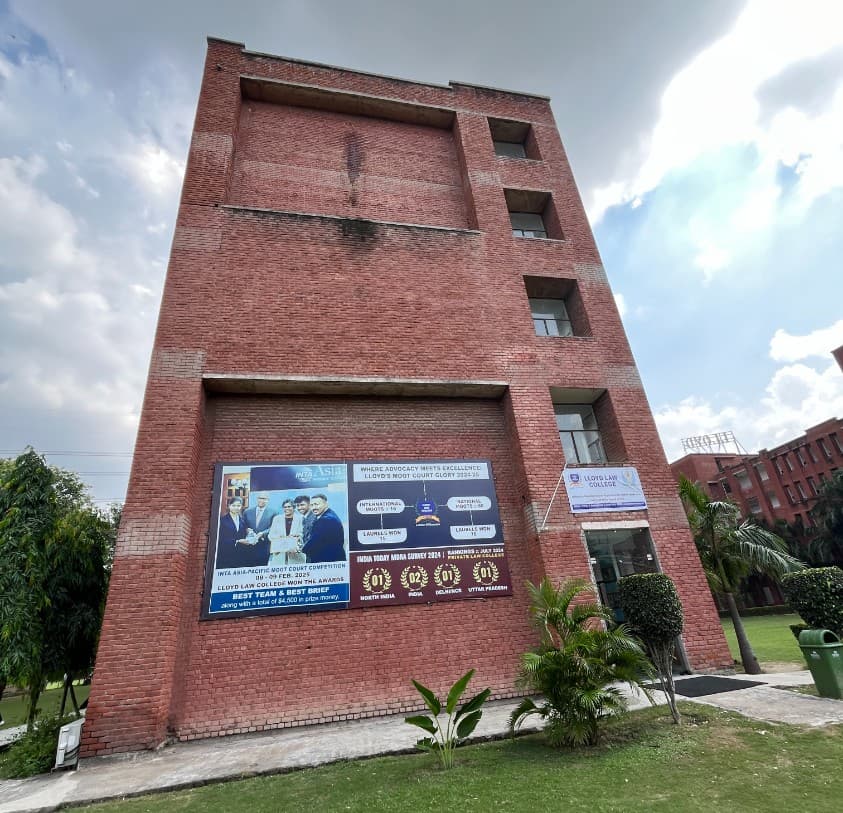 Lloyd Law College Greater Noida Academic photo 8